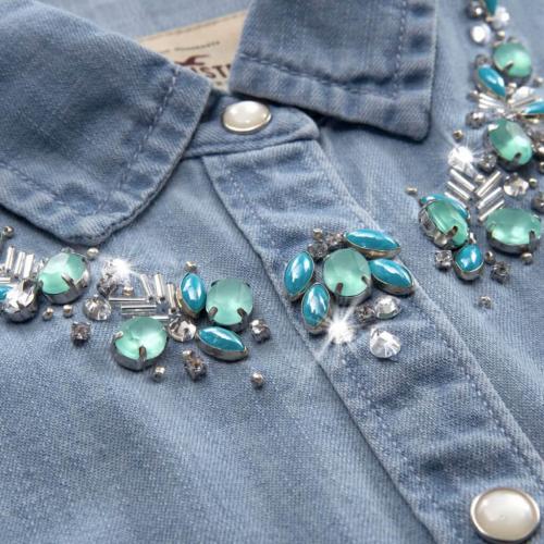 Как сделать украшение джинсовой рубашки устойчивым. Декорируем одежду стразами