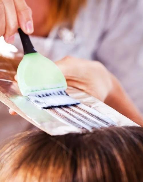 Обзор осветляющих красок для волос без желтизны. Особенности осветляющей краски для волос