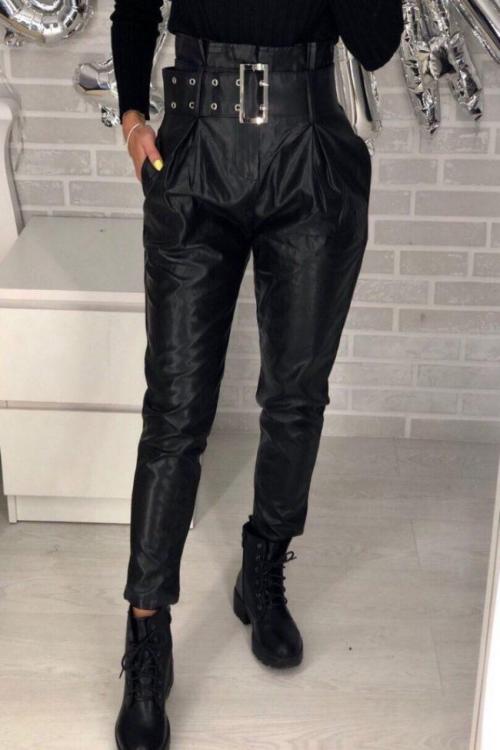 С чем носить брюки черные. Модные фасоны и модели черных брюк, с чем их лучше носить