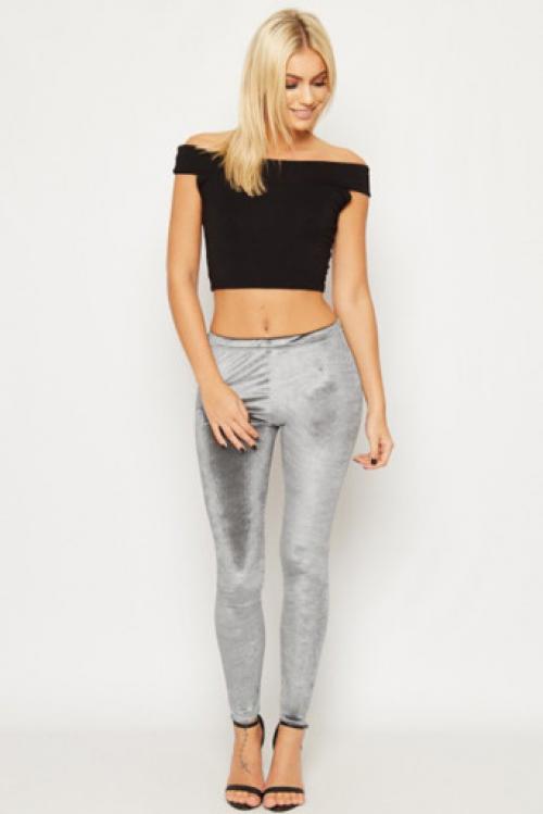 С чем носить велюровые спортивные брюки. Чем примечательны велюровые лосины