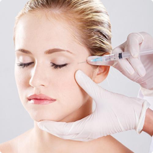 Все лицо в уколах. Инъекционные процедуры в косметологии 12