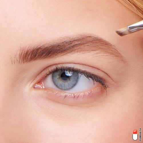 Как сделать брови дома. Как самостоятельно оформить брови: пошаговая инструкция