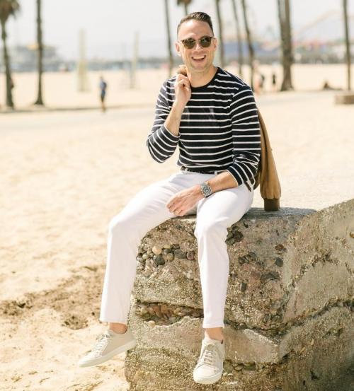 Что одеть под белые брюки мужчине. 9 интересных образов, которые показывают, что белые брюки мужчинам можно смело носить и зимой, и летом