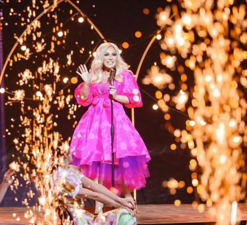 Как сделать макияж Таисии Повалий пошагово. Таисия Повалий показала процесс нанесения макияжа для специального образа