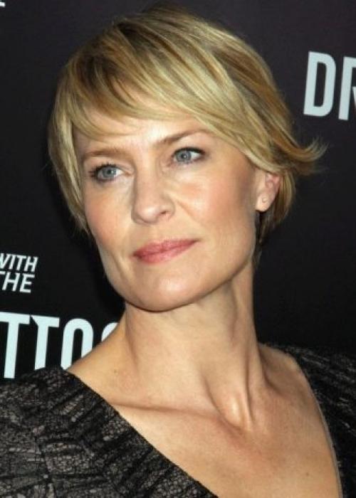 Женские короткие стрижки после 40 лет. Ошибки при выборе прически после 40 25 Женские короткие стрижки после 40 лет. Ошибки при выборе прически после 40 25