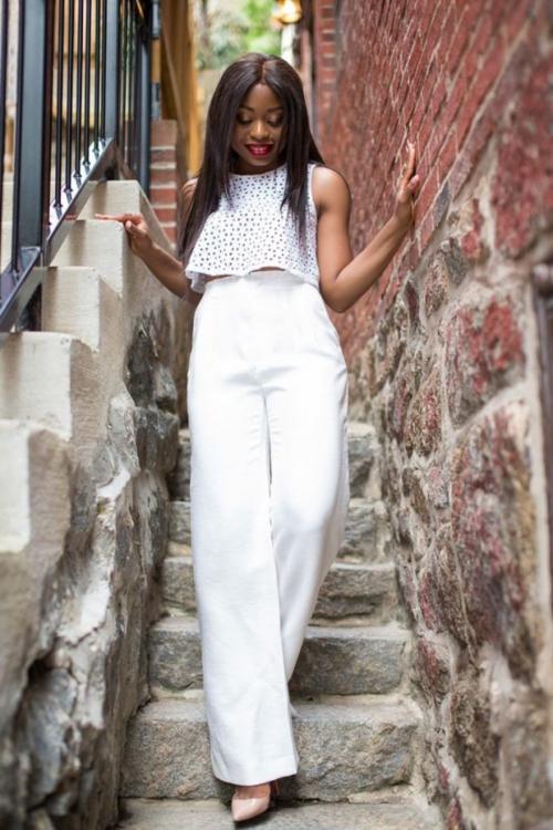 Брюки с высокой талией женские. Про преимущества и недостатки брюк с завышенной талией