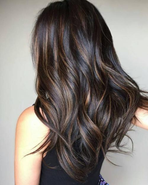 Какие продукты и инструменты необходимы для балаяжа. Как сделать окрашивание балаяж своими руками – порядок действий