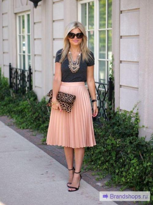 С чем носить стильную юбку плиссе. С чем носить юбку-плиссе? Тренды 2021 года