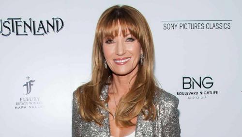 Круглым лицом стрижки для полных женщин 50 лет. Модные варианты стрижек для полных женщин в возрасте 50-55 лет: обзор фото-идей