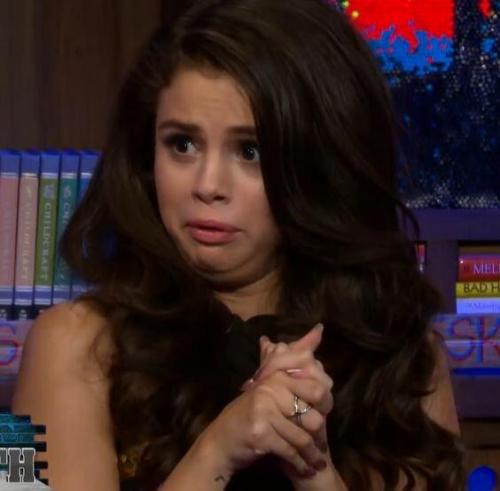 Стрижки для полных женщин с двойным подбородком 2022. Правильные стрижки для девушек с двойным подбородком