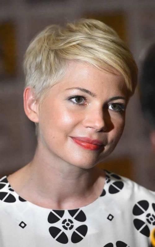 Короткие женские стрижки для круглого лица после 40 лет. Короткая длина – да или нет?