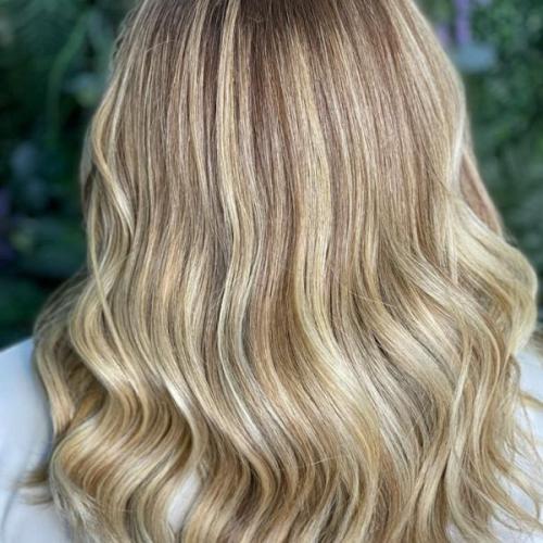 Как ускорить процесс покраски волос в блонд. Особенности осветления волос разных цветов