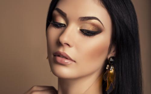 Смена образа: из натуральной брюнетки в светловолосую красавицу 03 Смена образа: из натуральной брюнетки в светловолосую красавицу 03