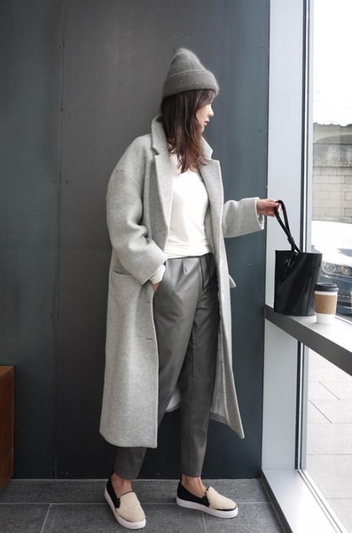 С чем носить широкие брюки 2021. Как правильно выбрать широкие брюки 27