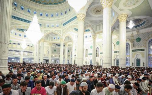 История казахской национальной одежды для женщин