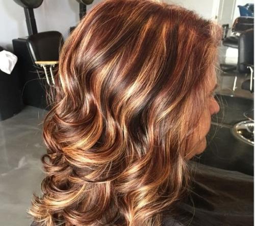 Особенности процедуры мелирования волос с челкой. Что такое мелирование и его виды 09