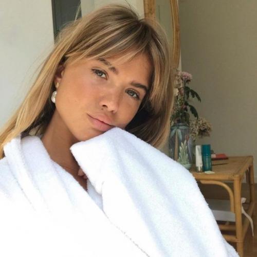 Какие советы по уходу за волосами после укладки челкой шторкой. 5 простых способов уложить челку, чтобы она держалась. Советы от стилиста по волосам