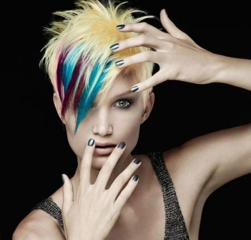 Мелирование на светлые короткие волосы. Самые эффектные и модные техники мелирования на короткие светлые волосы