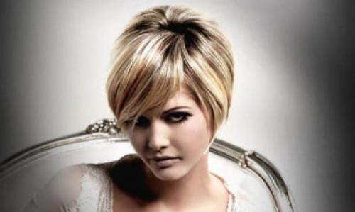 Мелирование на светлые короткие волосы. Самые эффектные и модные техники мелирования на короткие светлые волосы