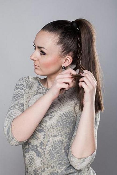 Вечерние прически с накладным хвостом. Варианты причесок с шиньонами