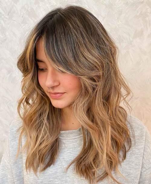 Как изменится технология производства челки шторка женской на к марту 2024 года. Челка шторка 2024 с актуальными стрижками: фото, тренды