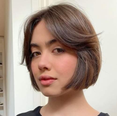 Как изменится технология производства челки шторка женской на к марту 2024 года. Челка шторка 2024 с актуальными стрижками: фото, тренды