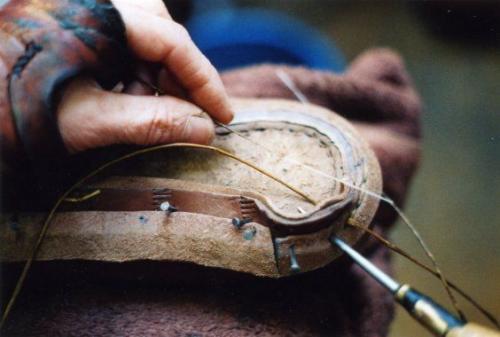 Переделка и декор обуви своими руками. 5 простых хенд мейд идей по украшению и переделке обуви 15