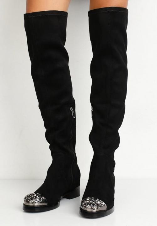 Что носить с ботфортами без каблука. Особенности и преимущества