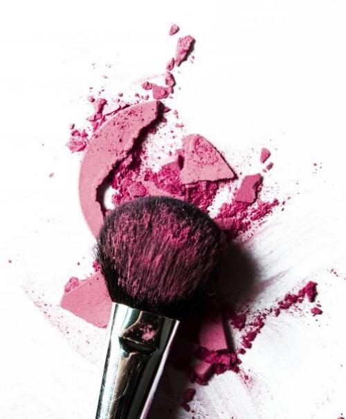 Какие типы румян существуют и как они отличаются друг от друга. Наливное яблоко: как разобраться в разных видах румян?