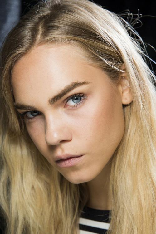 Как выбрать румени под свой цвет кожи. Разновидности румян