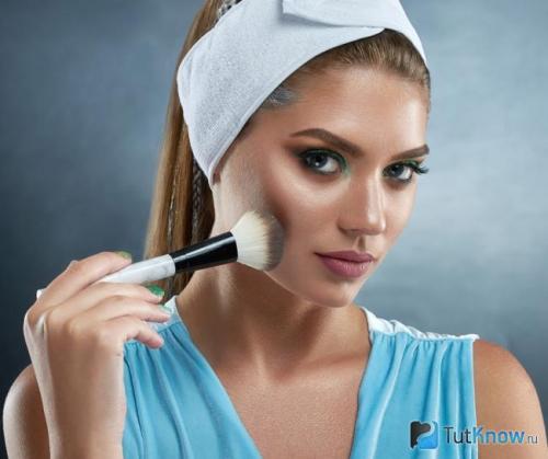 Как правильно подобрать румяна под цвет лица. Как подобрать румяна под цвет кожи лица 01