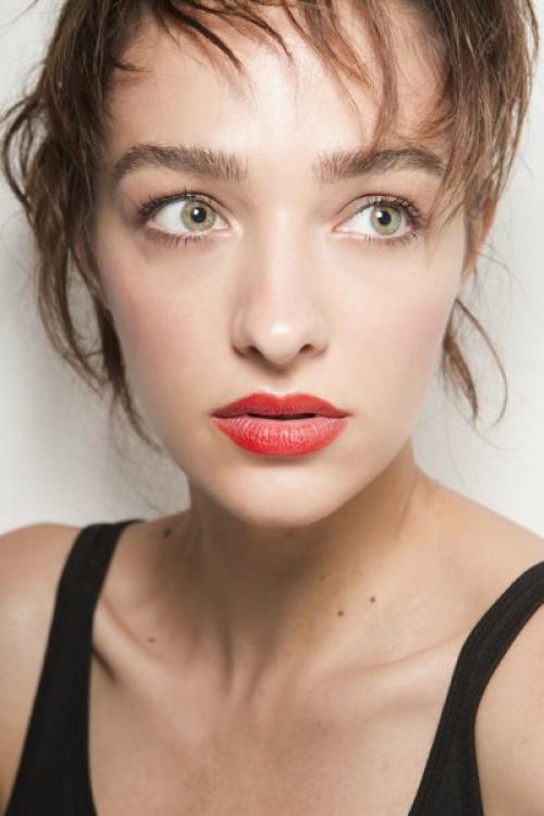 Как выбрать помаду. Поцелуй на удачу: как подобрать цвет помады?