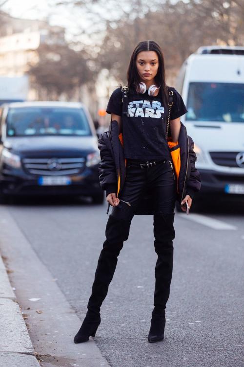 Модные колготки-ботфорты с чем носить и куда надевать. Модные ошибки 03 Модные колготки-ботфорты с чем носить и куда надевать. Модные ошибки 03