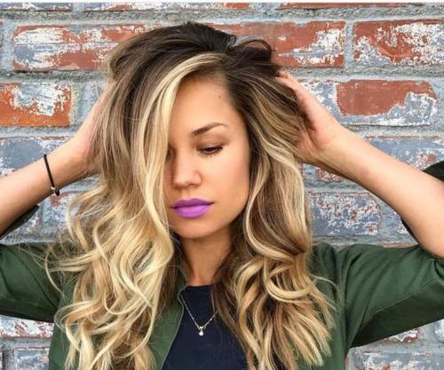 Светлые передние пряди на темных волосах. Как осветлить пряди волос в домашних условиях самостоятельно