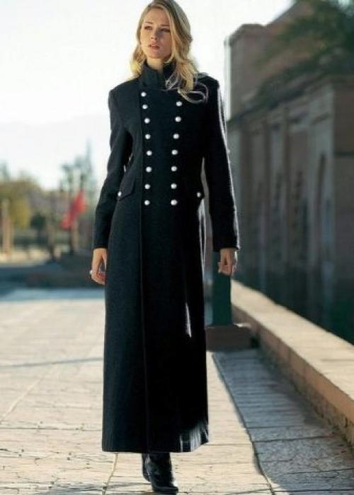 Как и с чем носить женское приталенное пальто. С чем носить женское пальто? 24