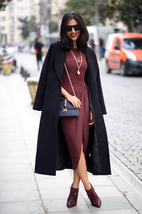 Как и с чем носить женское приталенное пальто. С чем носить женское пальто? 07