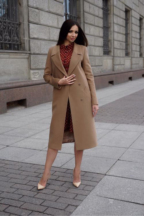 Как и с чем носить женское приталенное пальто. С чем носить женское пальто? 14