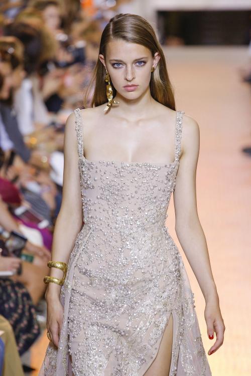 Русый цвет волос. Русые волосы: полная палитра оттенков — выбирайте любой!