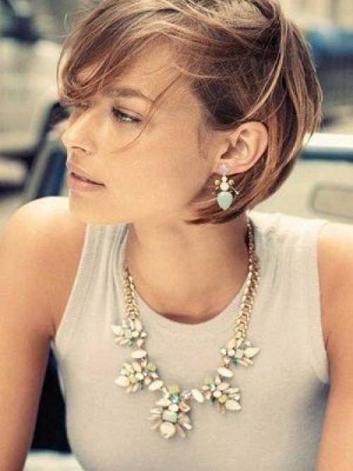 Как избежать ошибок при сочетании бижутерии с белой рубашкой. Как правильно носить бижутерию: рекомендации для самых стильных