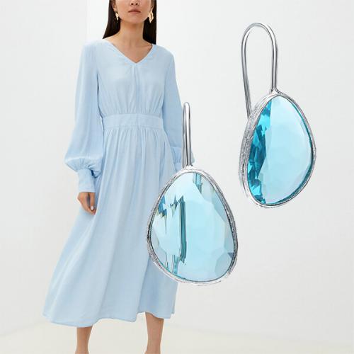 Как сочетать бижутерию с белой рубашкой для различных стилей одежды. Подбираем аксессуары под свой стиль одежды