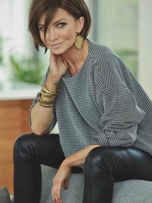 Как избежать ошибок при сочетании бижутерии с белой рубашкой. Как правильно носить бижутерию: рекомендации для самых стильных