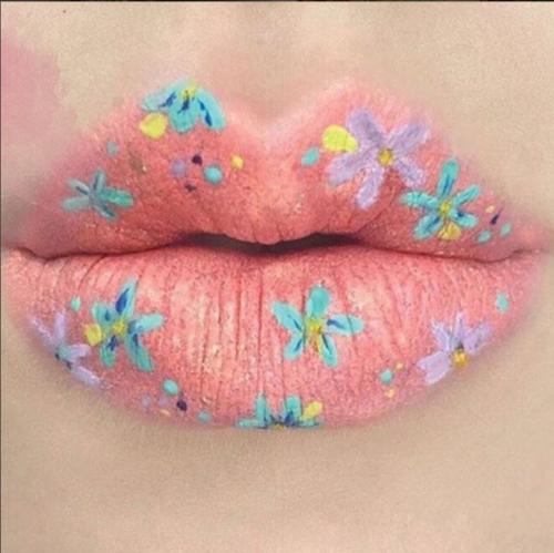 Цветочный макияж. Макияж с цветами: как создать