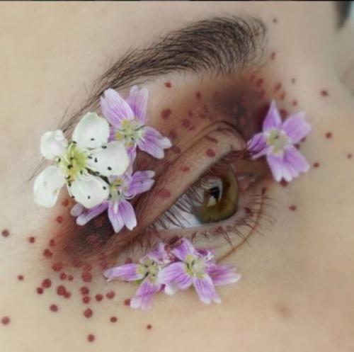 Цветочный макияж. Макияж с цветами: как создать