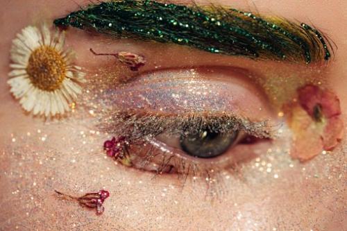 Цветочный макияж. Макияж с цветами: как создать