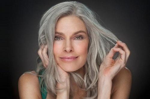 Как правильно ухаживать за волосами после мелирования на светло-русые волосы