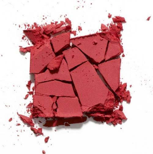 Кому не идут румяна. 8 главных ошибок при использовании румян