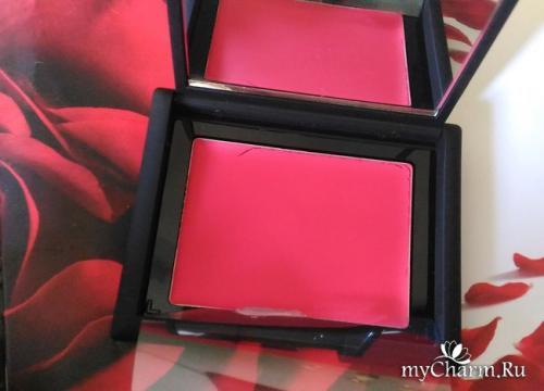 Какие румяна освежают. Какие румяна выбрать: кремовые или пудровые