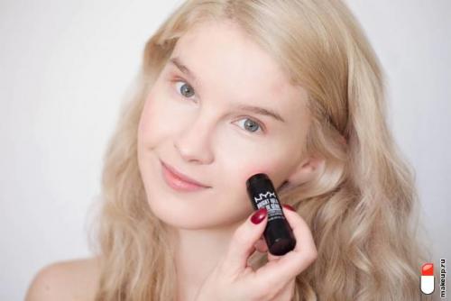 Какой цвет румян выбрать по цвету глаз. Какие цвета румян подходят блондинкам?