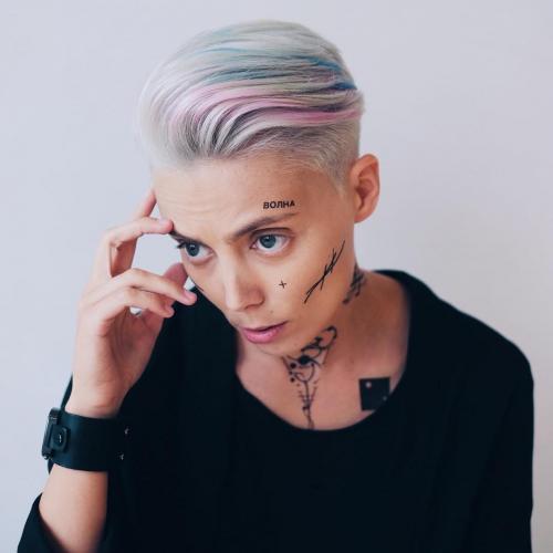 ТЕМНОЕ мелирование на светлые волосы. Как выглядит темное мелирование на светлые волосы разной длины