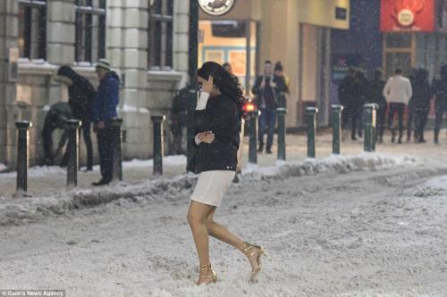 Как можно использовать 6 деталей в образе для создания образа, который поможет вам выделиться на фоне других. 6 деталей в образе, демонстрирующих, что у женщины нет вкуса